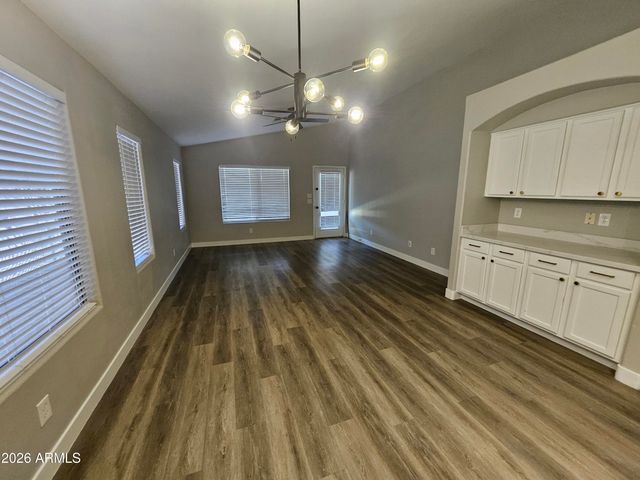 66 W DEXTER Way, San Tan Valley, AZ 85143
