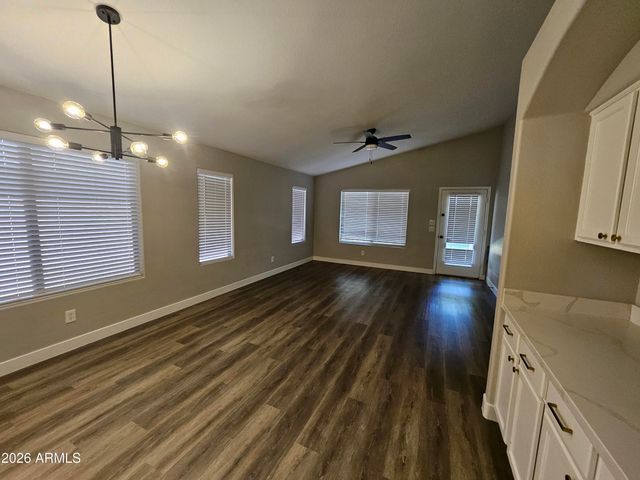 66 W DEXTER Way, San Tan Valley, AZ 85143