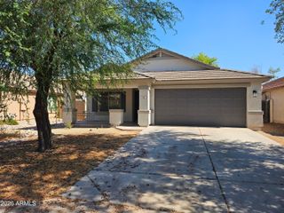 66 W DEXTER Way, San Tan Valley, AZ 85143