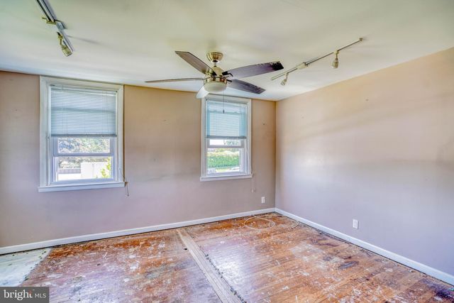7917 MARSDEN ST, Philadelphia, PA 19136