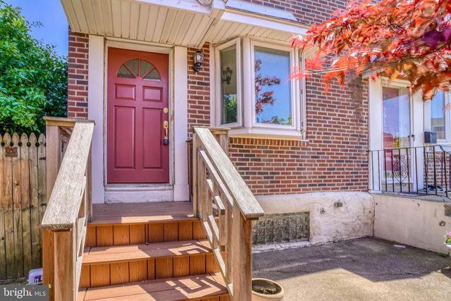 7917 MARSDEN ST, Philadelphia, PA 19136