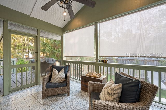 1 Bittern St, Hilton Head Island, SC 29928