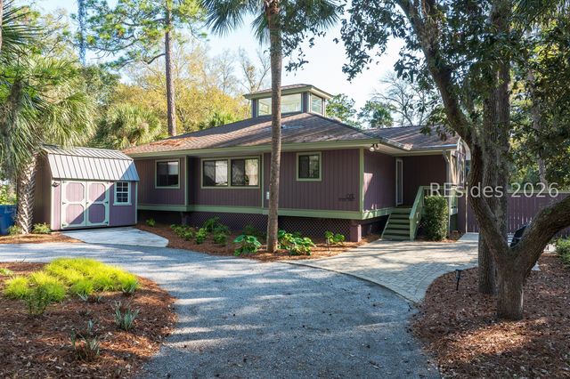 1 Bittern St, Hilton Head Island, SC 29928