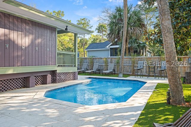 1 Bittern St, Hilton Head Island, SC 29928