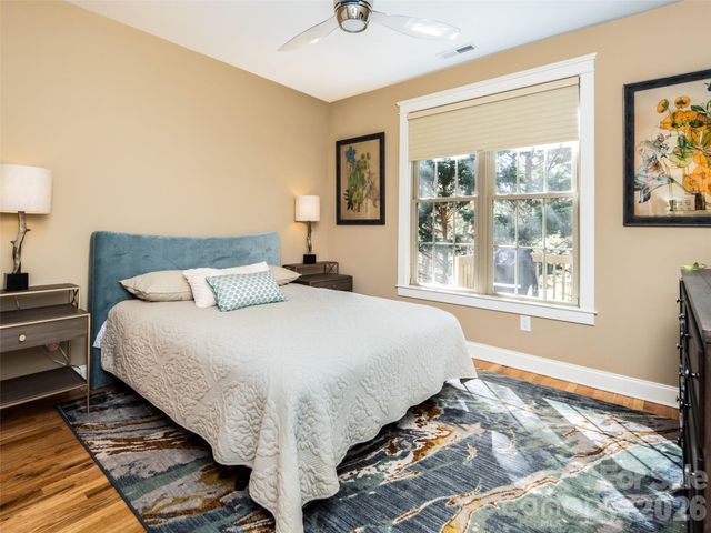 1916 Laurel Park Highway, Hendersonville, NC 28739