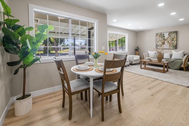 101 Recht Street, Hollister, CA 95023