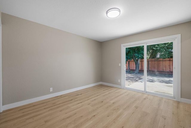 101 Recht Street, Hollister, CA 95023