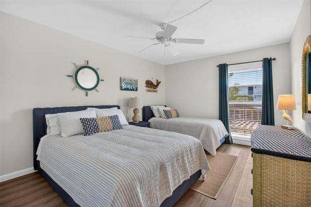 225 COUNTRY CLUB DRIVE D239, Largo, FL 33771