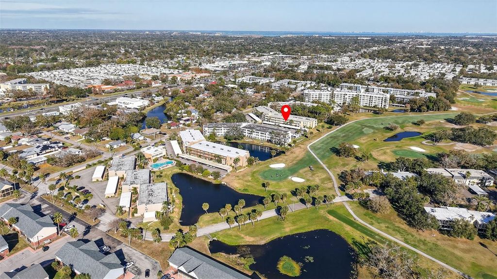 225 COUNTRY CLUB DRIVE D239, Largo, FL 33771