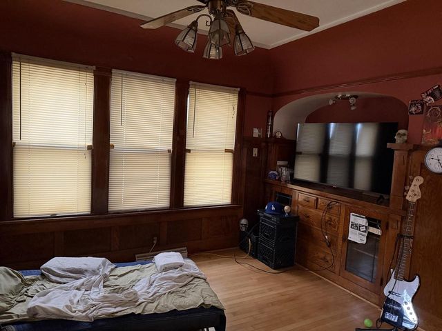 1565 S 57th STREET, West Allis, WI 53214