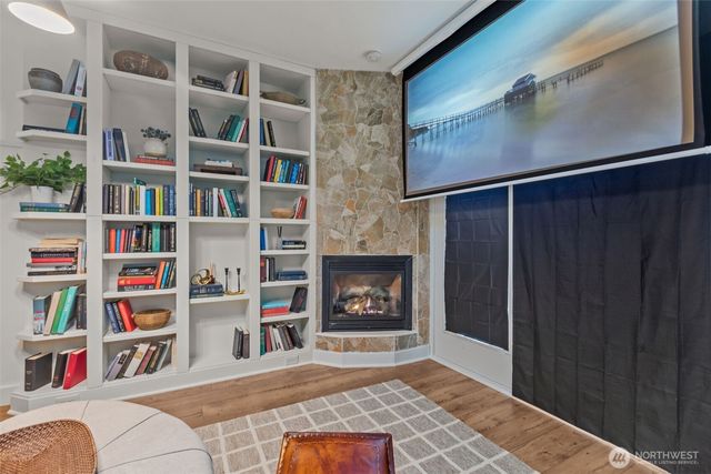 171 Harbor View Dr., Bellingham, WA 98229