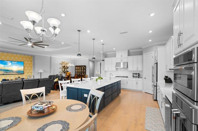 10604 WICKER PARK PLACE, Palmetto, FL 34221