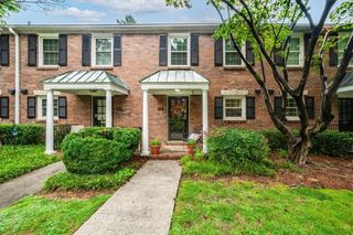 6700 ROSWELL Road 33E, Sandy Springs, GA 30328