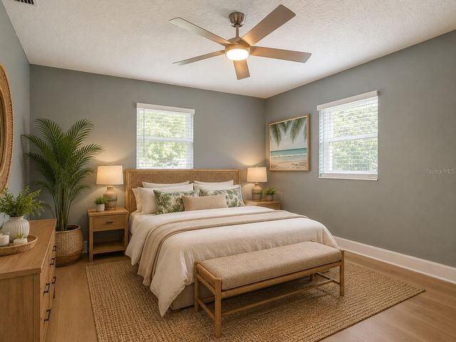 730 E 9TH STREET, Apopka, FL 32703