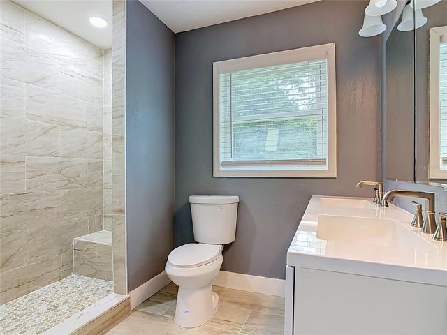 730 E 9TH STREET, Apopka, FL 32703