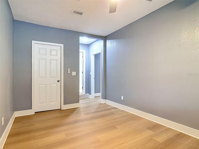730 E 9TH STREET, Apopka, FL 32703