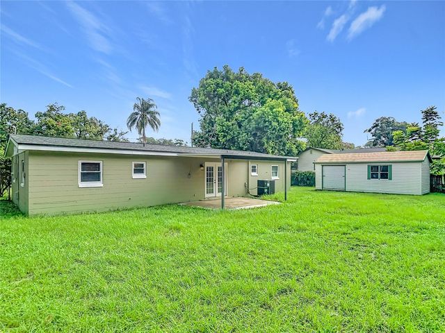 730 E 9TH STREET, Apopka, FL 32703