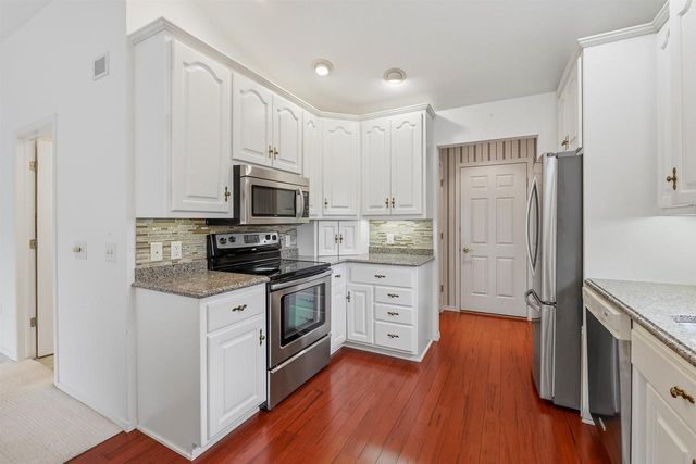 598 SARAH DRIVE, Fond Du Lac, WI 54935