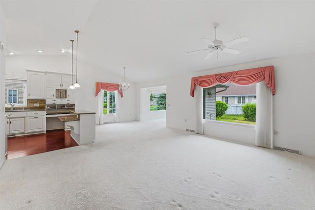 598 SARAH DRIVE, Fond Du Lac, WI 54935