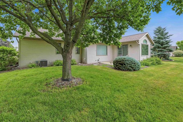 598 SARAH DRIVE, Fond Du Lac, WI 54935