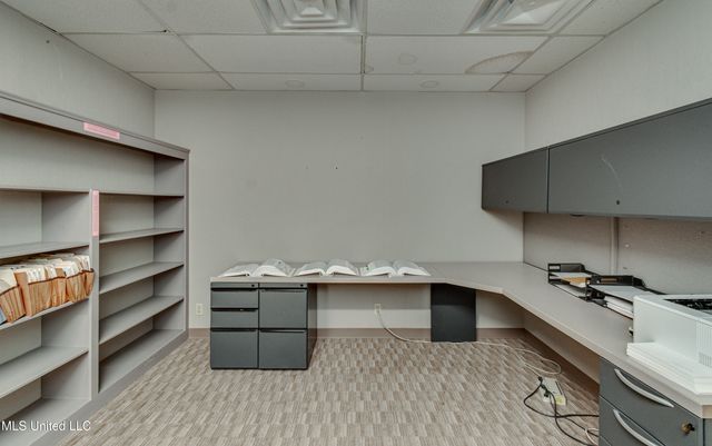 4735 Old Canton Road, 108, Jackson, MS 39211