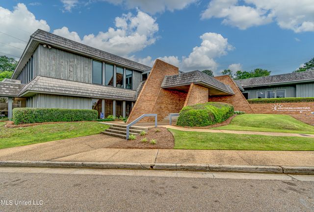 4735 Old Canton Road, 108, Jackson, MS 39211