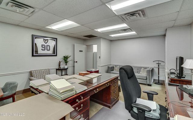 4735 Old Canton Road, 108, Jackson, MS 39211