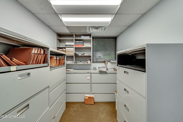 4735 Old Canton Road, 108, Jackson, MS 39211