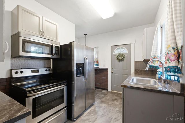 308 Forest Avenue, Franklin, OH 45005