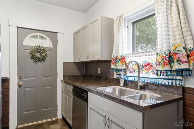 308 Forest Avenue, Franklin, OH 45005