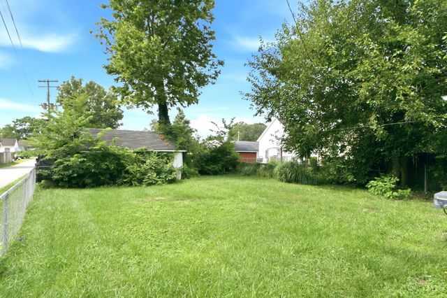 308 Forest Avenue, Franklin, OH 45005