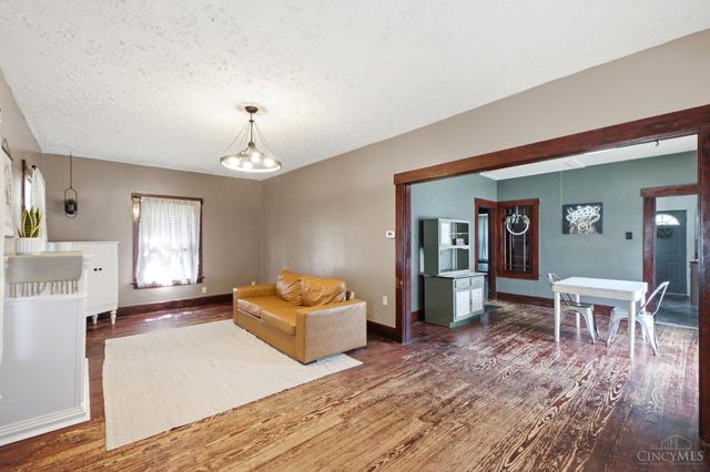 308 Forest Avenue, Franklin, OH 45005