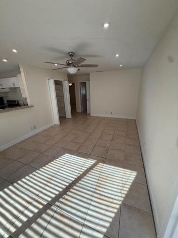 2081 Joy Rene Lane, North Palm Beach, FL 33408