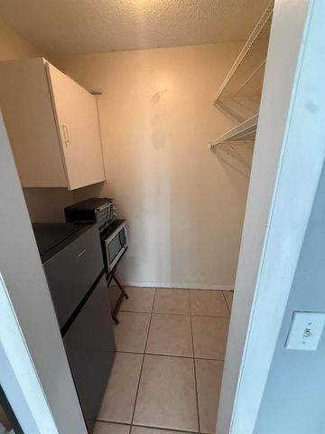 2081 Joy Rene Lane, North Palm Beach, FL 33408