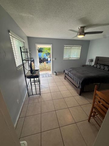 2081 Joy Rene Lane, North Palm Beach, FL 33408