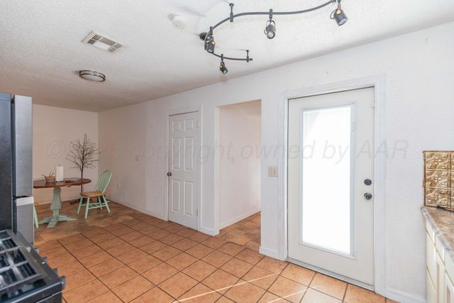 902 GARDENIA Street, Amarillo, TX 79107