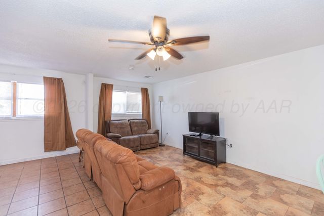 902 GARDENIA Street, Amarillo, TX 79107