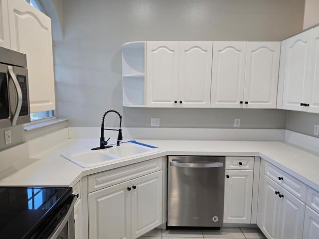 6179 Bear Creek Court, Lake Worth, FL 33467