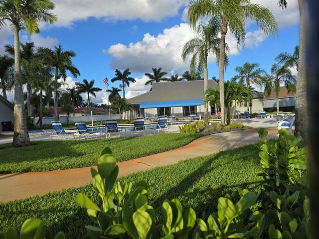 6179 Bear Creek Court, Lake Worth, FL 33467