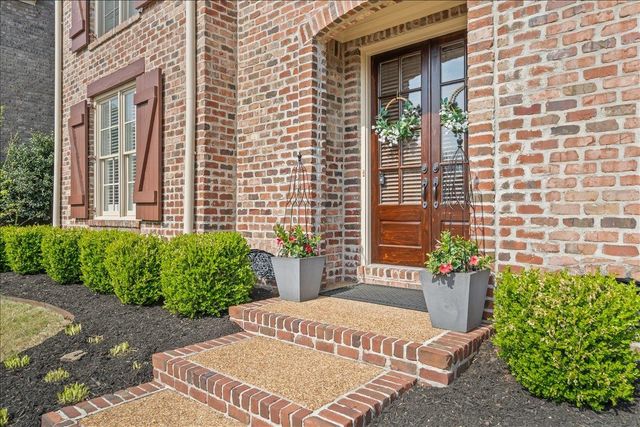 1975 E ARDEN OAKS DR, Germantown, TN 38139