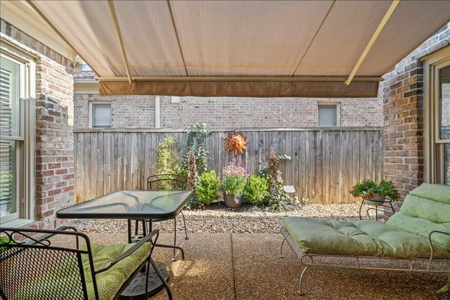 1975 E ARDEN OAKS DR, Germantown, TN 38139