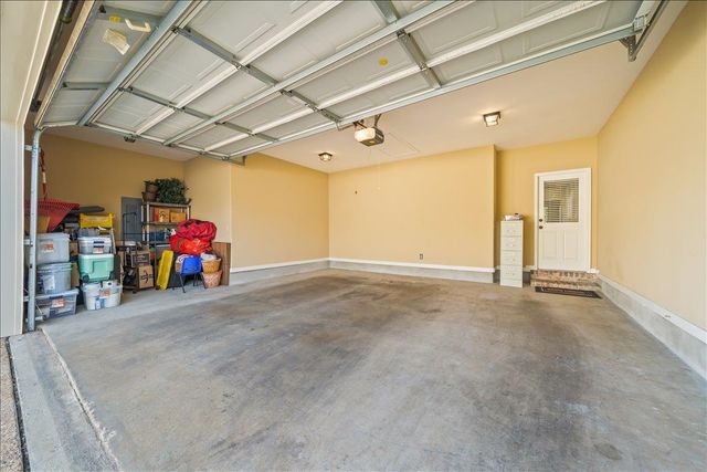 1975 E ARDEN OAKS DR, Germantown, TN 38139