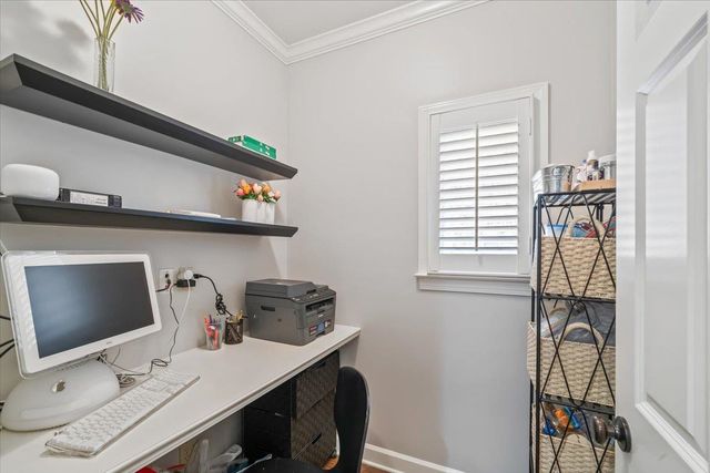 1975 E ARDEN OAKS DR, Germantown, TN 38139