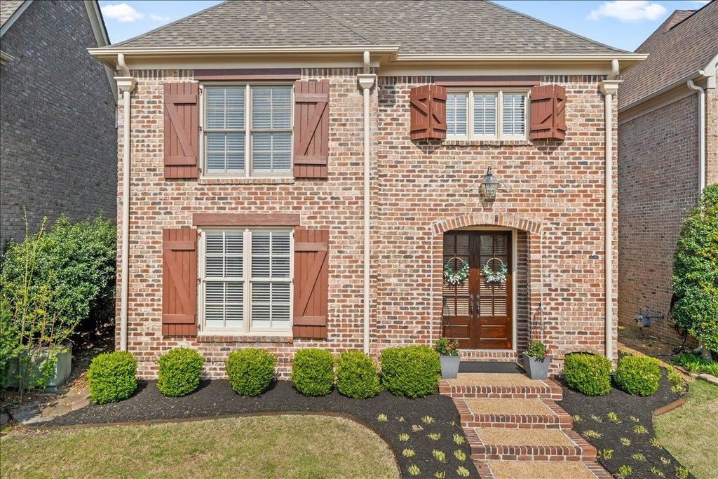 1975 E ARDEN OAKS DR, Germantown, TN 38139