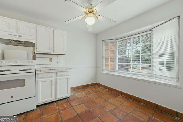 667 Hunting Creek Lane SE, Conyers, GA 30013