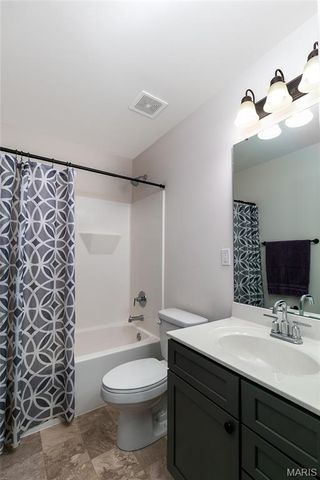 505 Lakewood Drive, Moscow Mills, MO 63362