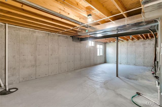 505 Lakewood Drive, Moscow Mills, MO 63362