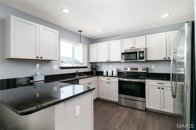 505 Lakewood Drive, Moscow Mills, MO 63362