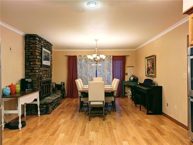 39 Quantock Hills Drive, Bella Vista, AR 72715