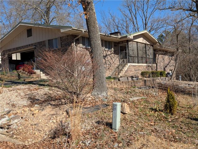 39 Quantock Hills Drive, Bella Vista, AR 72715